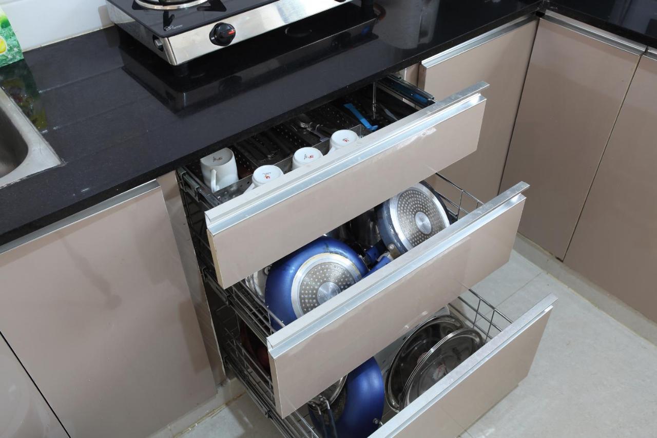 Qualtems Guest House-With Ac Options บังกาลอร์ ภายนอก รูปภาพ