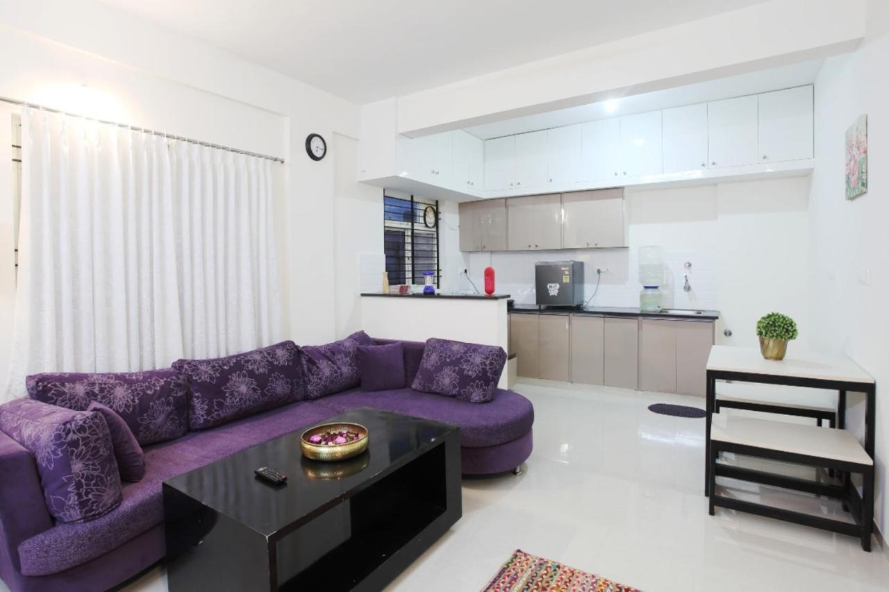 Qualtems Guest House-With Ac Options บังกาลอร์ ภายนอก รูปภาพ
